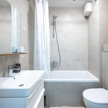 Appartamento With Parking Space - 23405